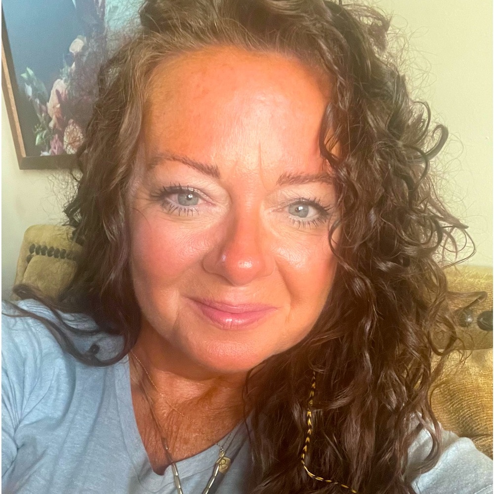 Meet your Posher, Mandy🥰